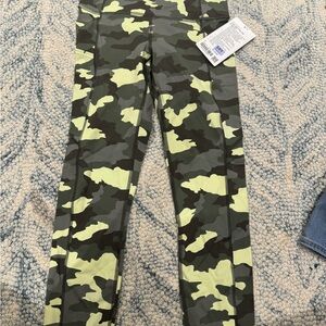 Lululemon Size 6 Fast & Free Crop 23”